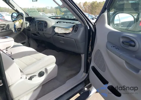 2004 Ford F-150 Heritage Xl/Xlt from USA, damaged, VIN 2FTRX18W04CA59968